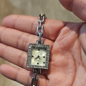 VINTAGE Elegant Silver Women's Watch